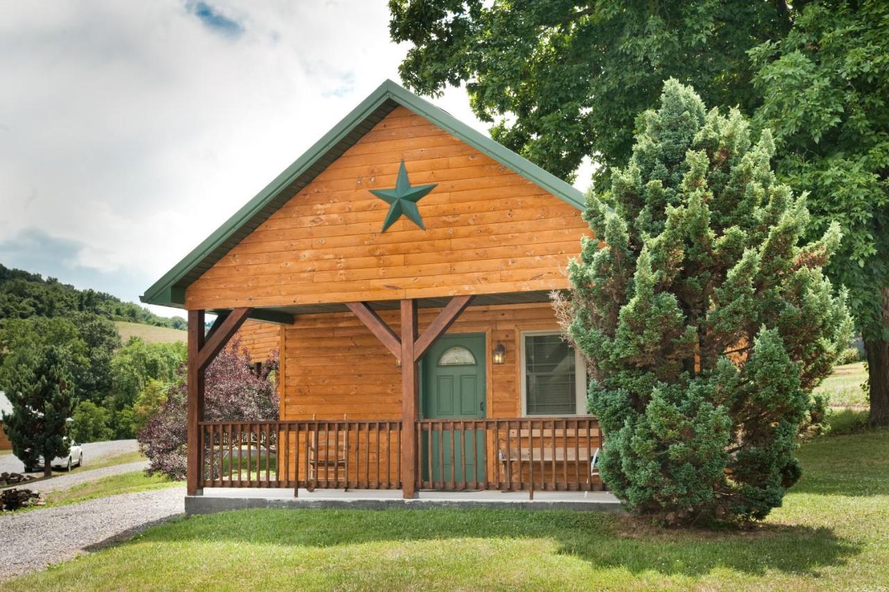 7Cs Lodging Flintstone Exterior foto